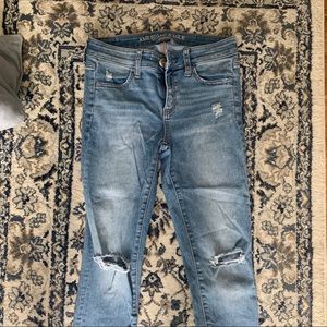 American Eagle Light Wash Ripped Jeggings Jeans